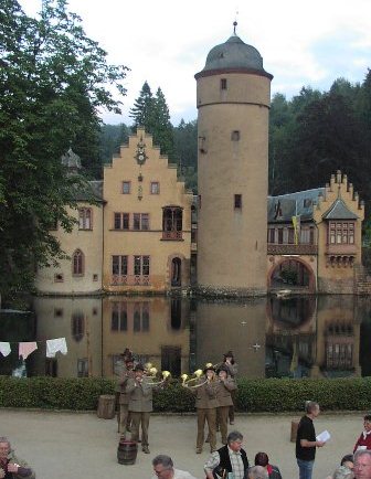 Auftritt Schloss Mespelbrunn 2007